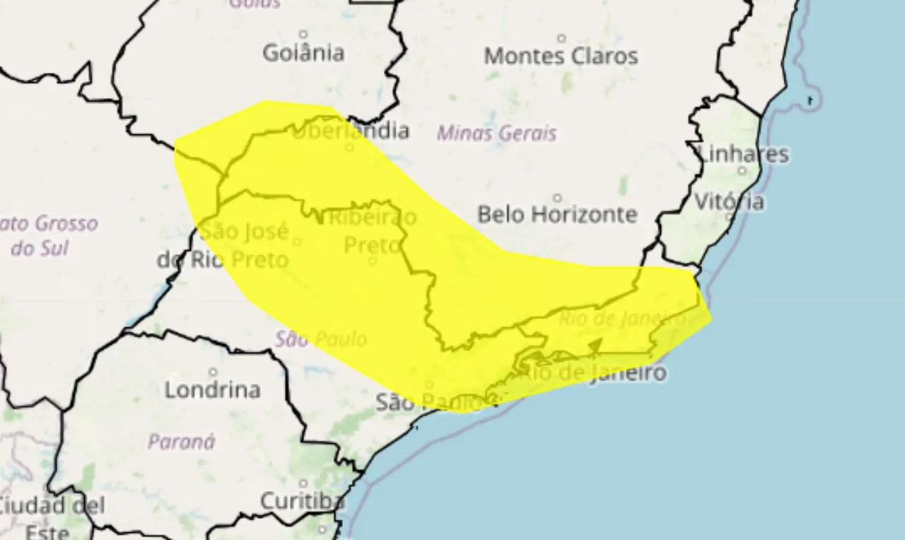 o mapa mostra as áreas em alerta para tempestade 